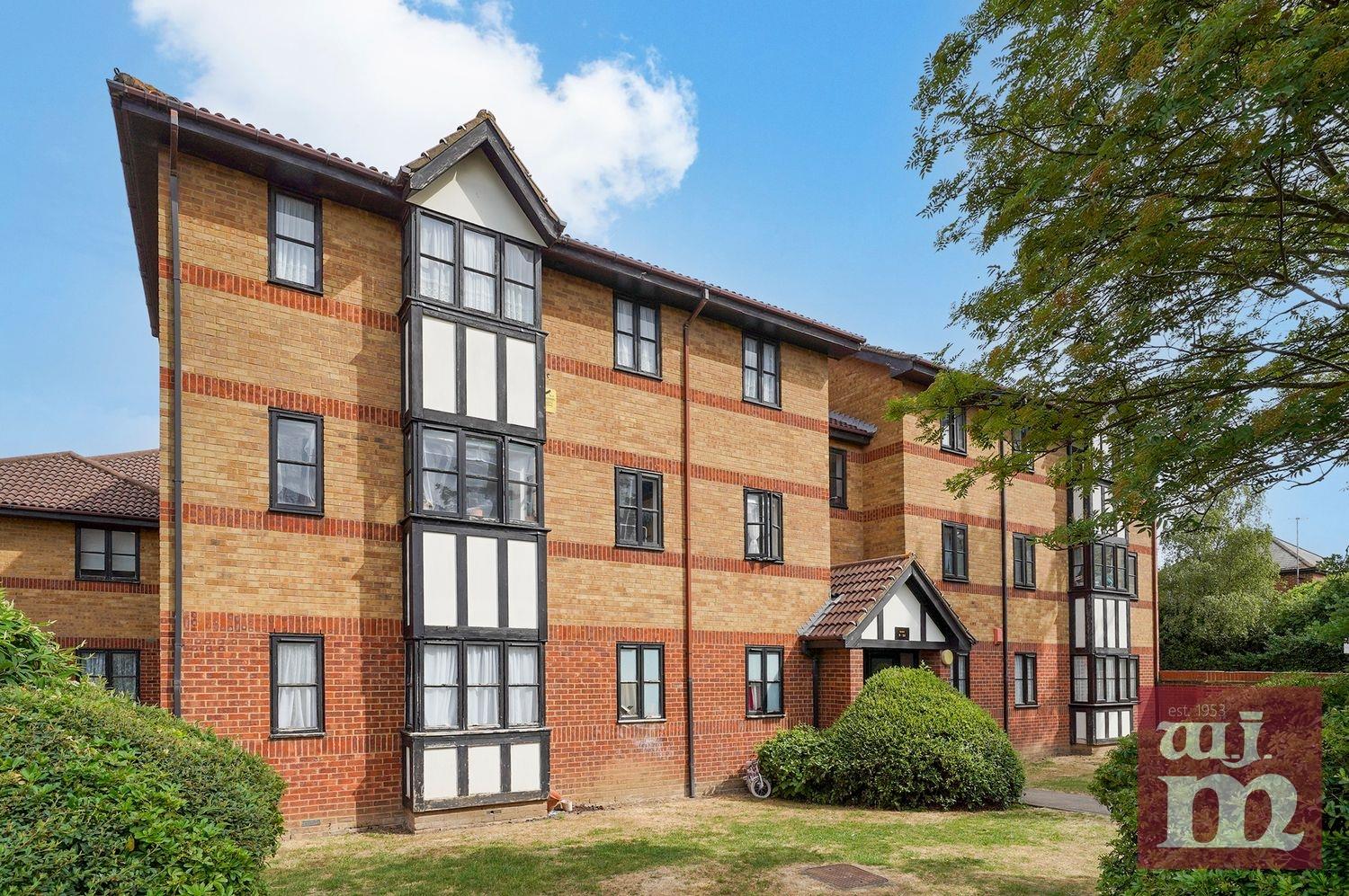 Woodvale Way, Cricklewood